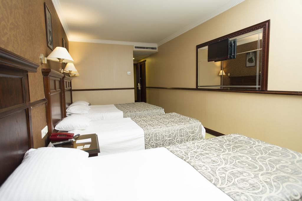 Topkapi Inter Istanbul Hotel Exterior photo