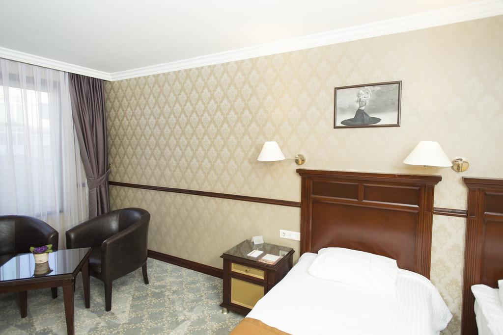 Topkapi Inter Istanbul Hotel Exterior photo