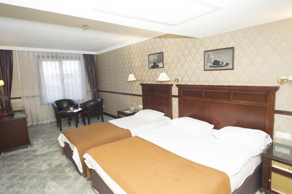 Topkapi Inter Istanbul Hotel Exterior photo