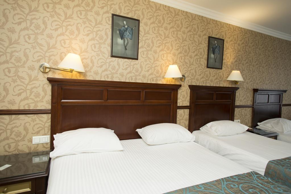 Topkapi Inter Istanbul Hotel Exterior photo