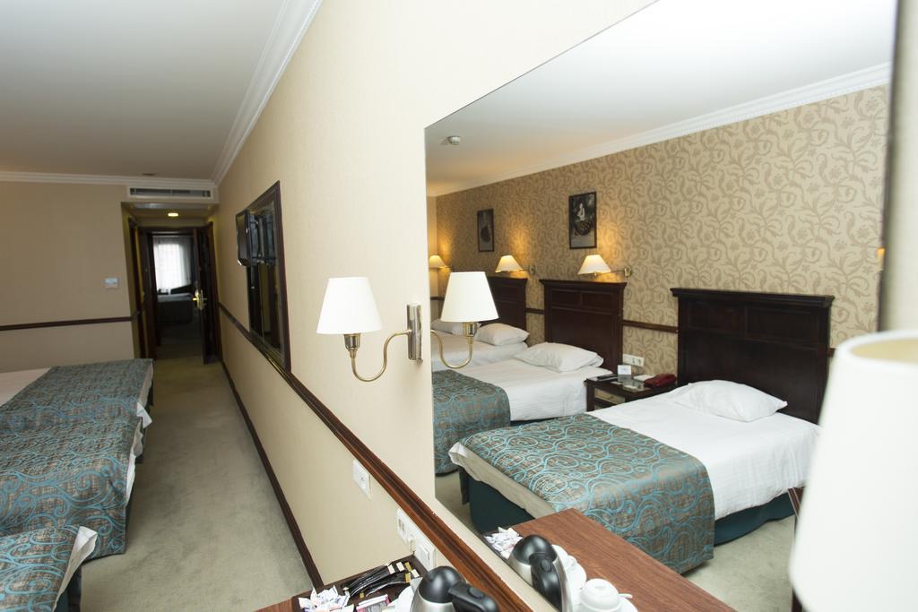 Topkapi Inter Istanbul Hotel Exterior photo
