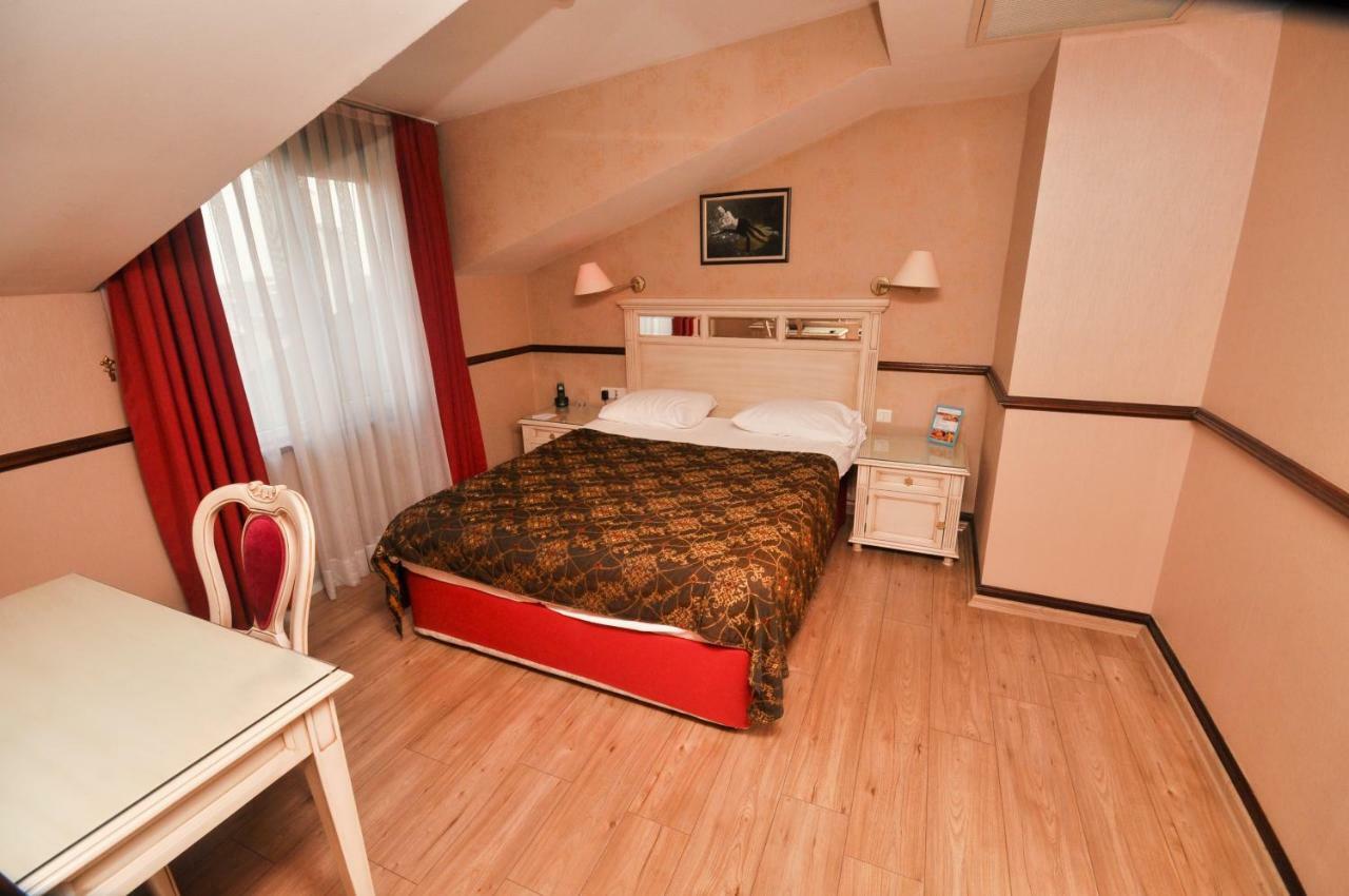 Topkapi Inter Istanbul Hotel Exterior photo